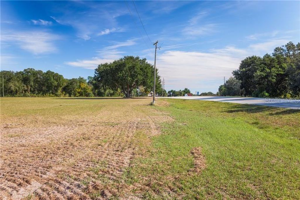 Photo of 19901 County Road 42, Altoona, FL 32702 (MLS # G5103470)