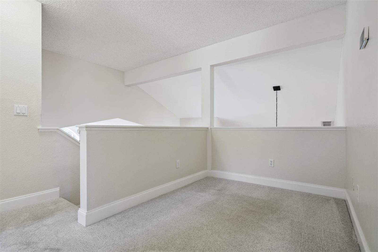 HUNTERS CREEK TR 115 PH 01 - Residential