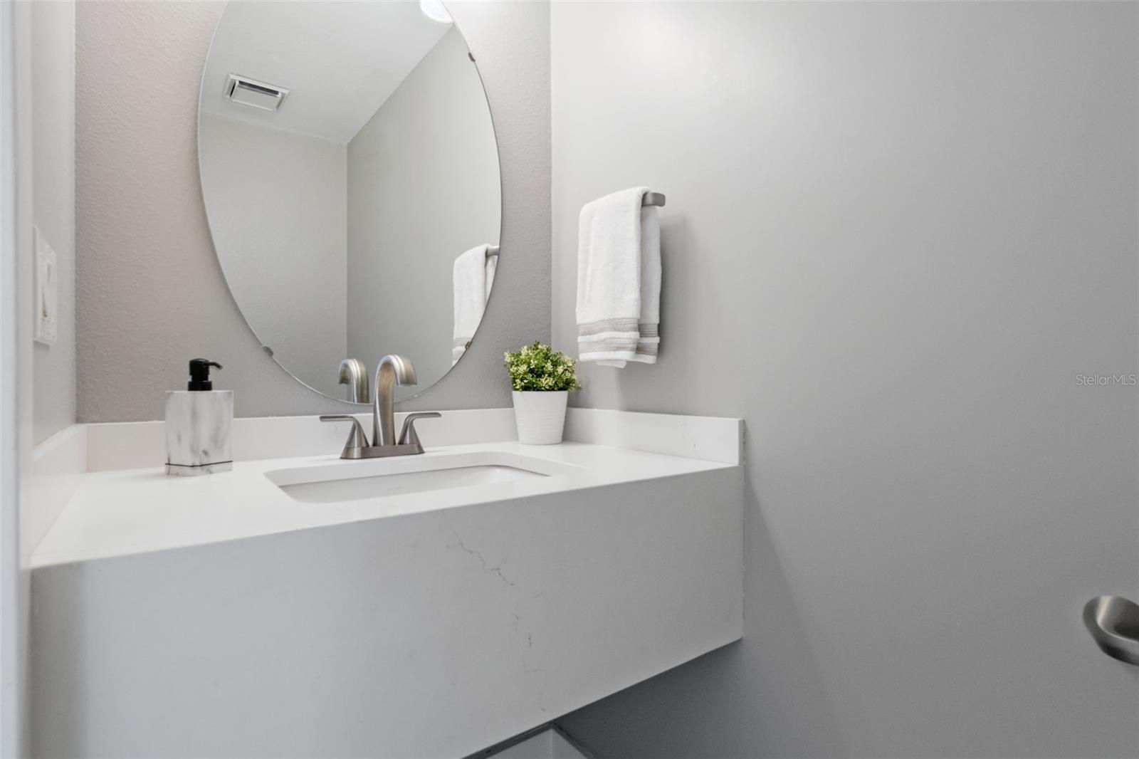 HUNTERS CREEK TR 115 PH 01 - Residential