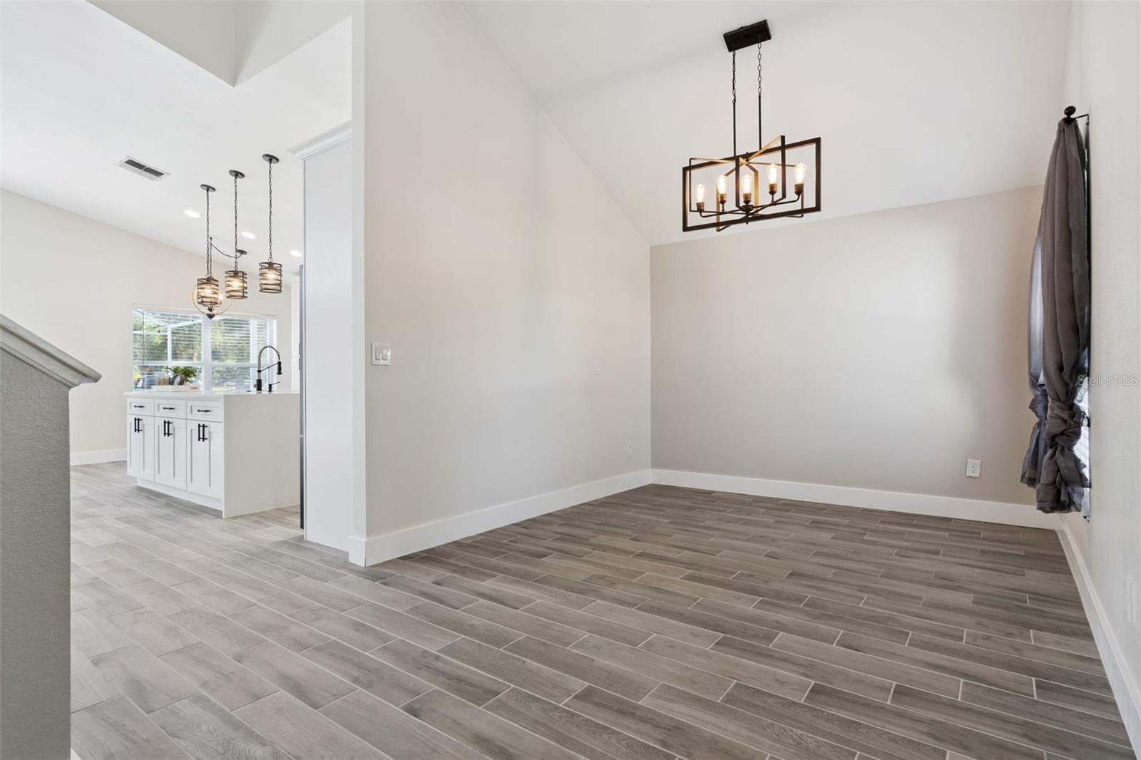 HUNTERS CREEK TR 115 PH 01 - Residential