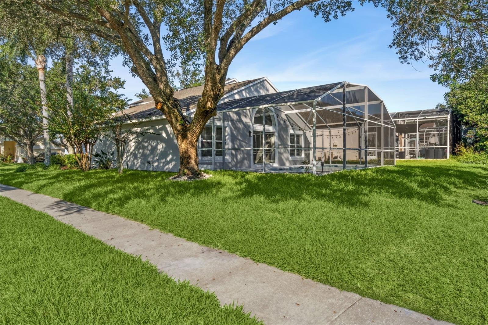 HUNTERS CREEK TR 115 PH 01 - Residential