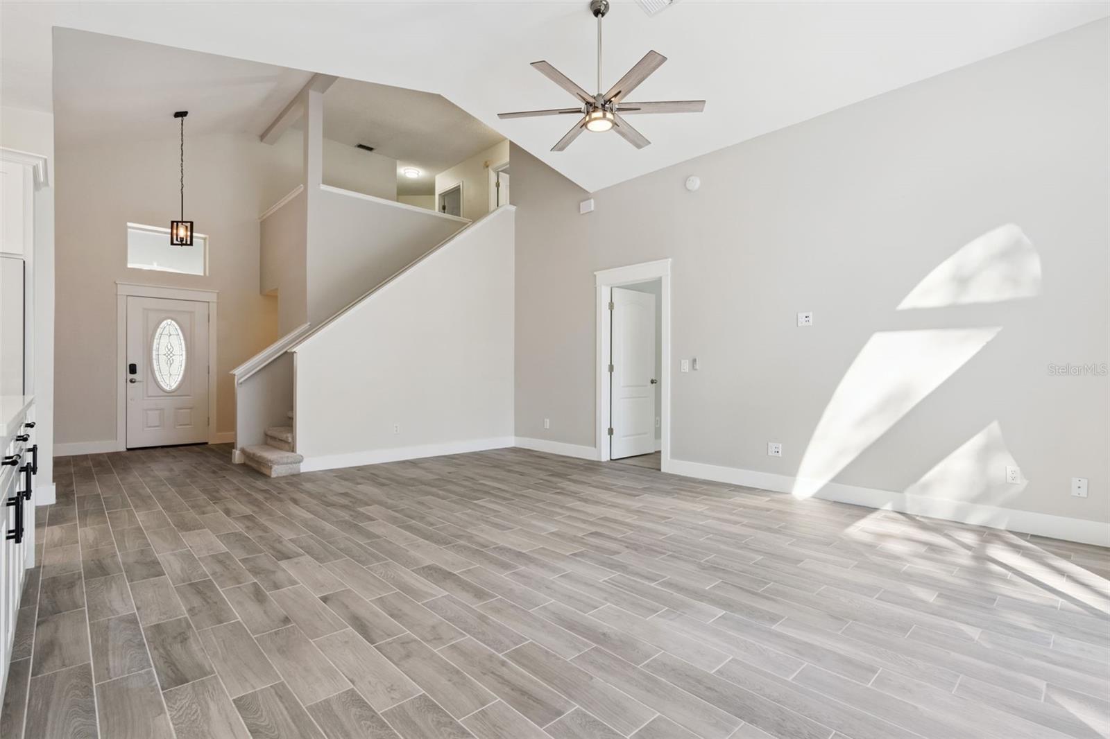 HUNTERS CREEK TR 115 PH 01 - Residential