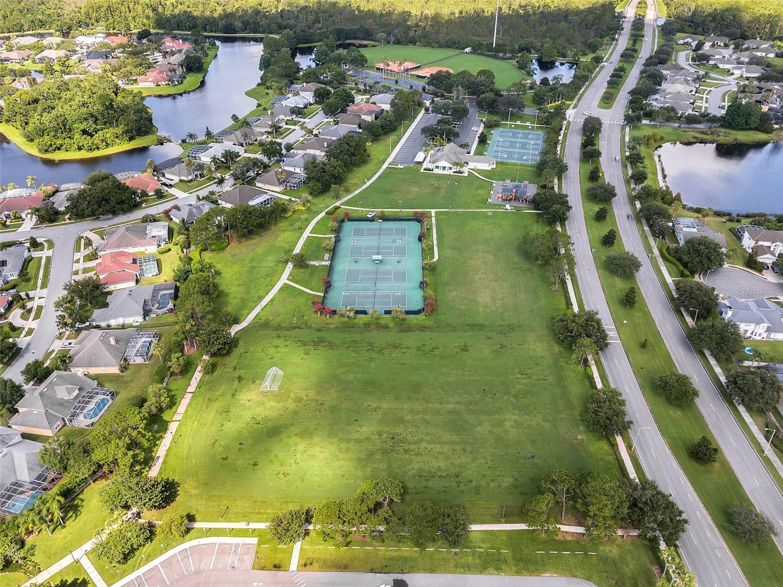 HUNTERS CREEK TR 115 PH 01 - Residential