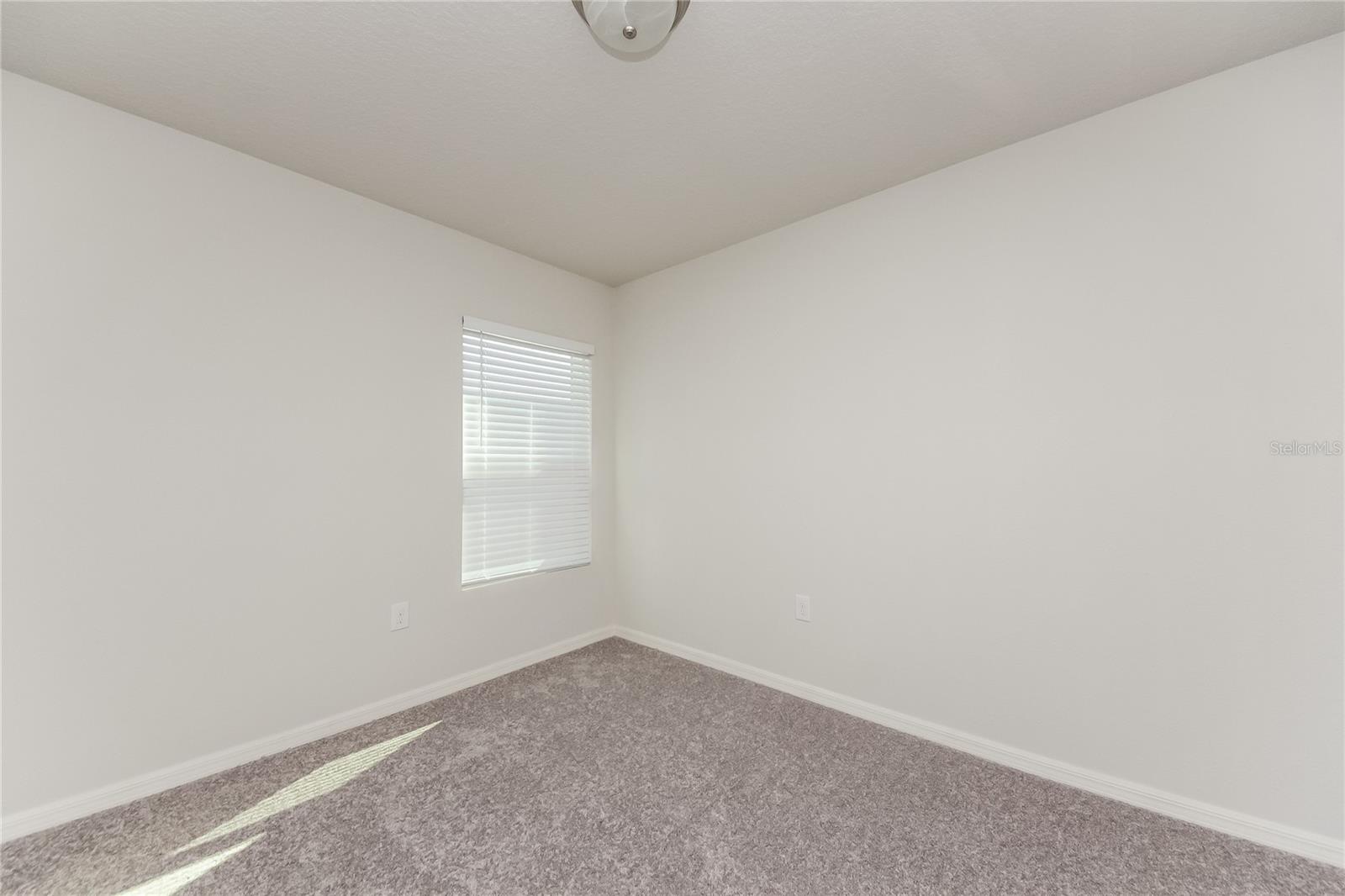 POINCIANA NBRHD 02 NORTH VILLAGE 08 - Residential Lease