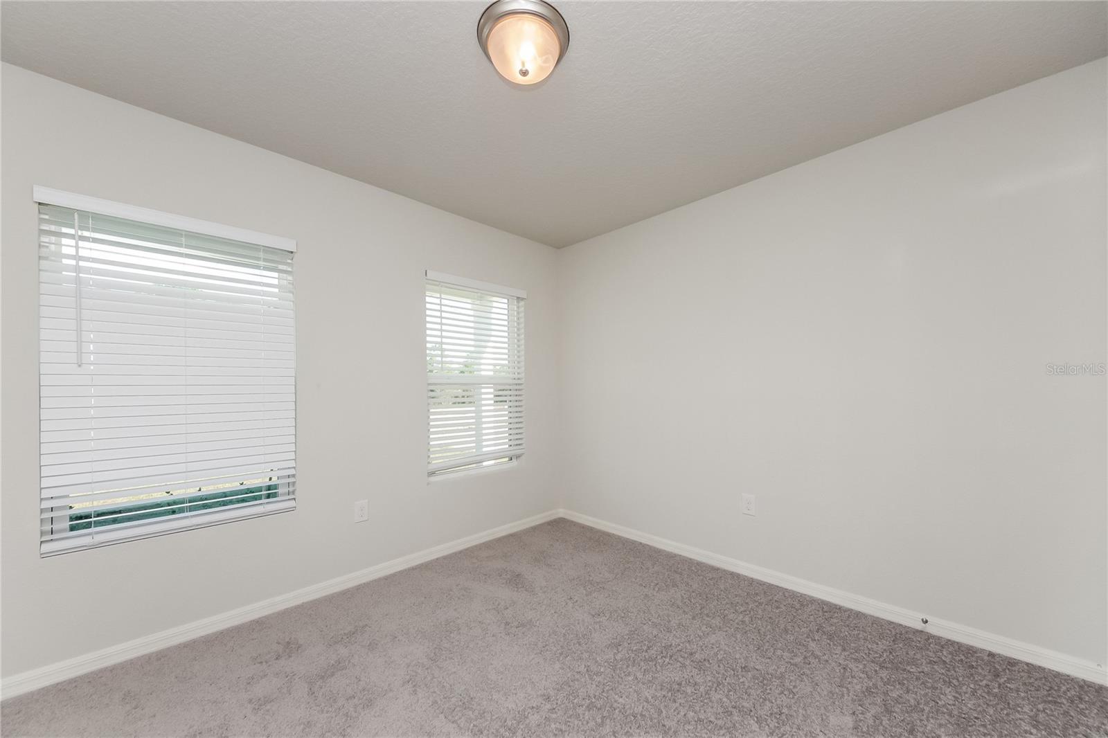 POINCIANA NBRHD 02 NORTH VILLAGE 08 - Residential Lease