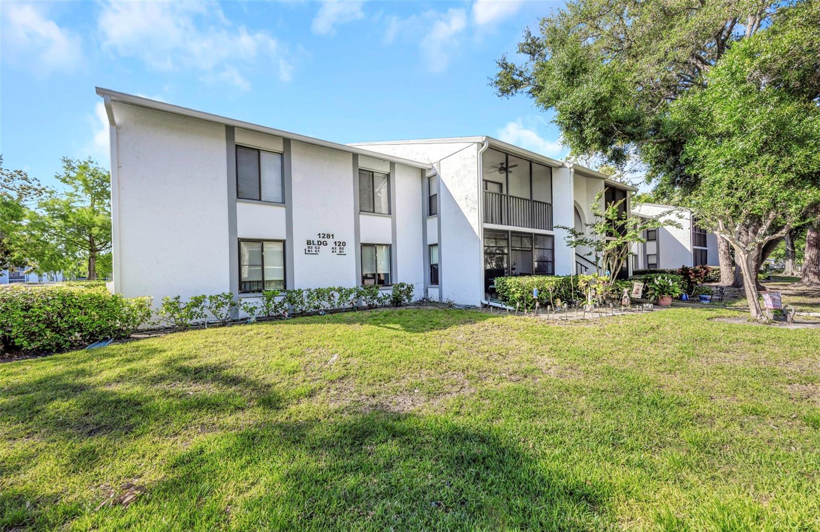 PINE RIDGE AT LAKE TARPON VILLAGE - Residential