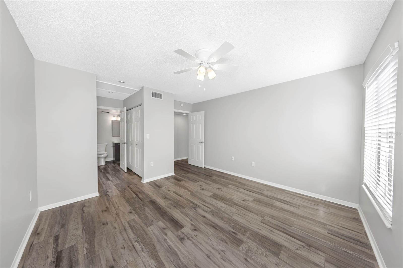PINE RIDGE AT LAKE TARPON VILLAGE - Residential