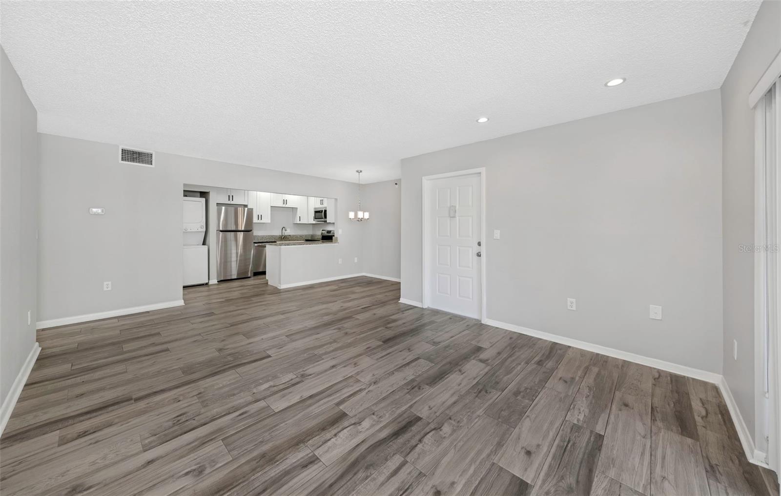 PINE RIDGE AT LAKE TARPON VILLAGE - Residential