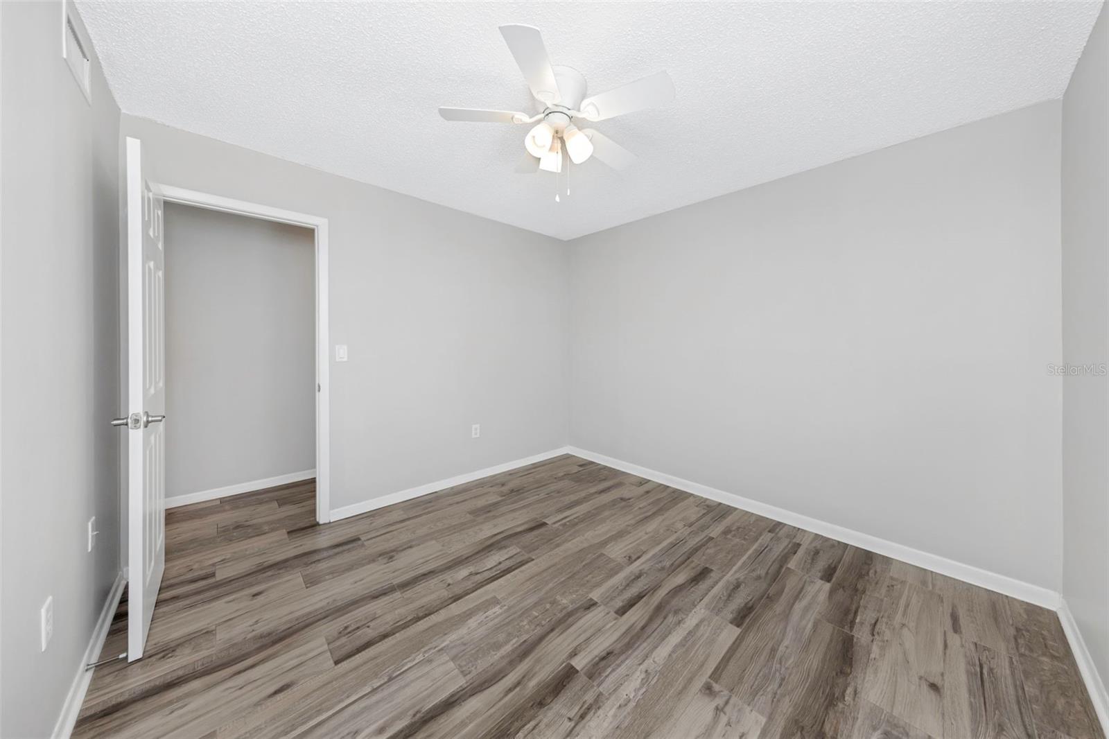 PINE RIDGE AT LAKE TARPON VILLAGE - Residential
