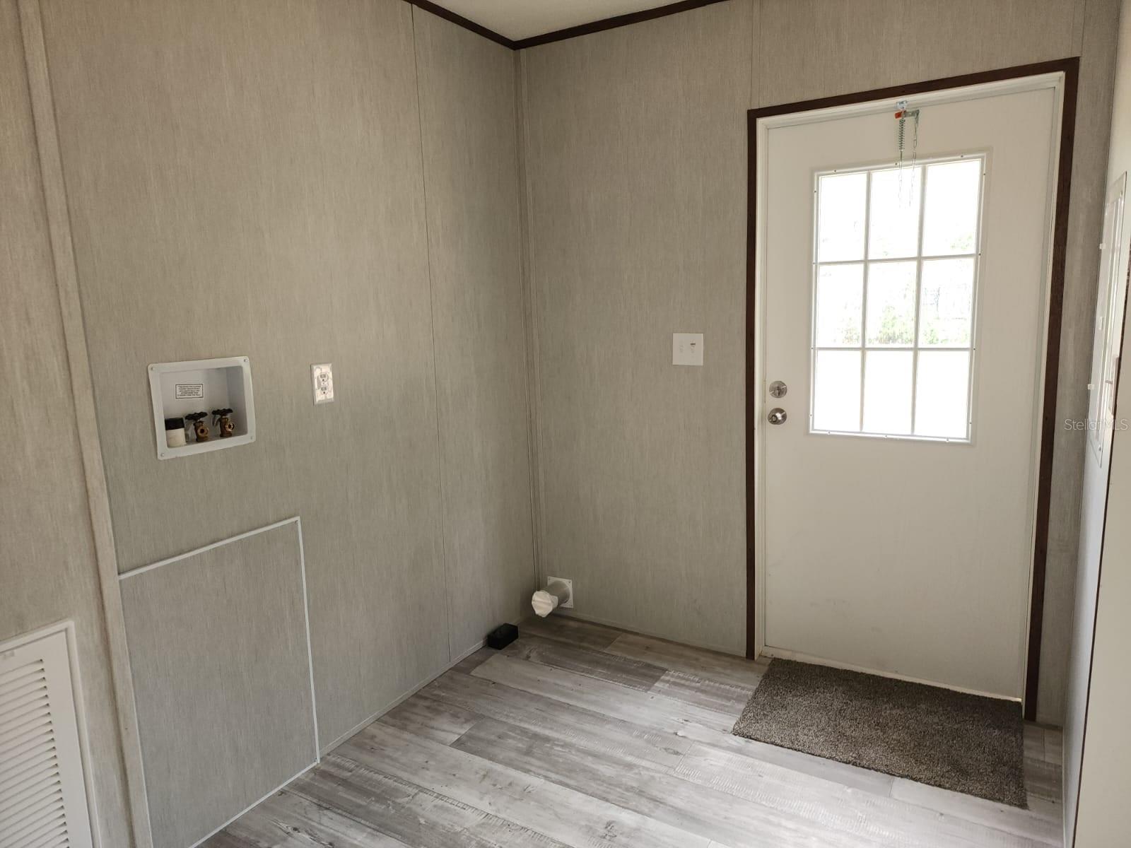 HILLTOP - Residential