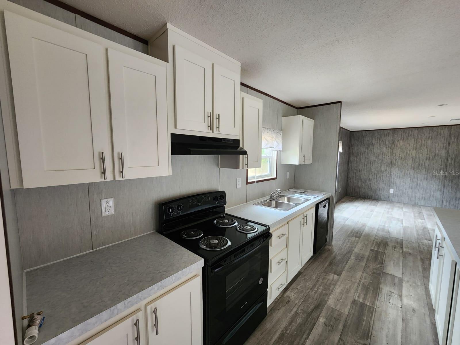 HILLTOP - Residential