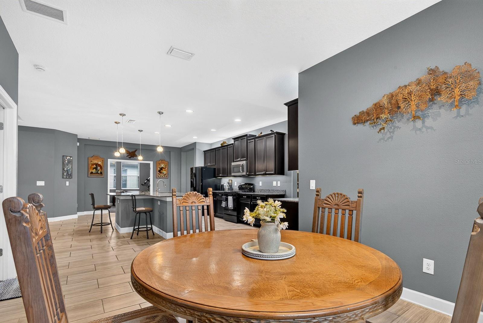 792 ROSEMARY CIRCLE