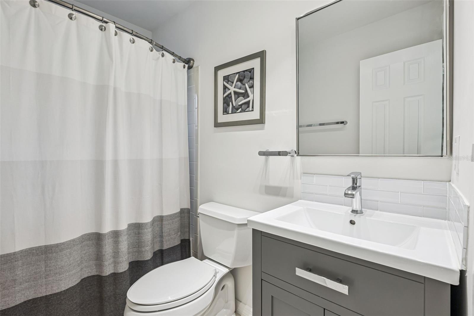 LAKE RIDGE VILLAGE - Residential