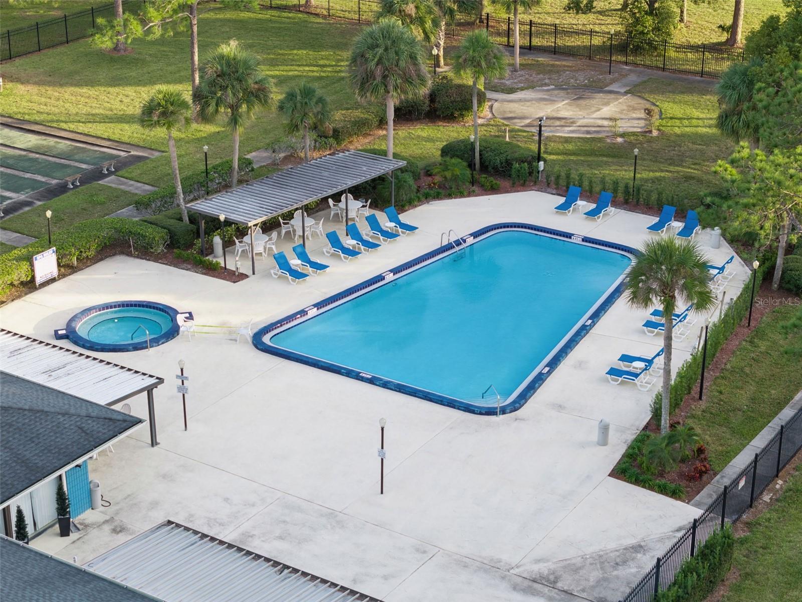 LAKE RIDGE VILLAGE - Residential