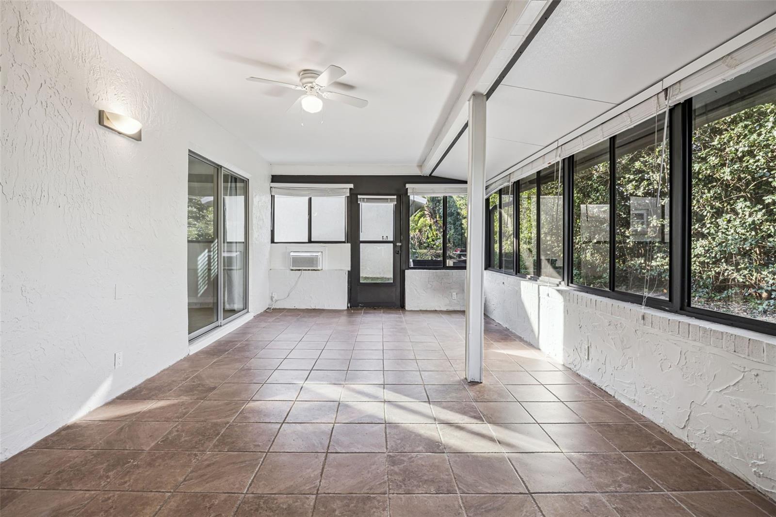 LAKE RIDGE VILLAGE - Residential