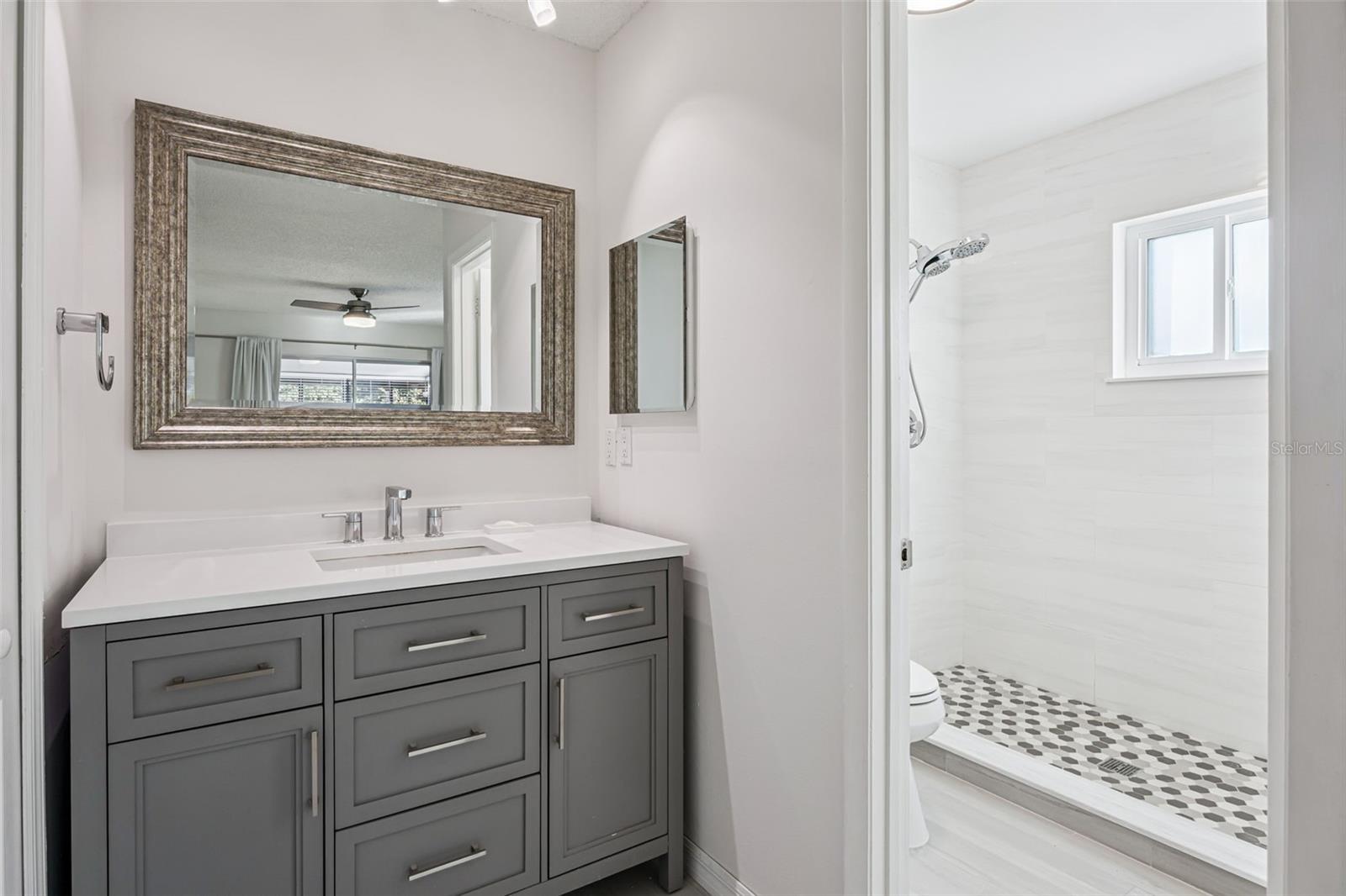 LAKE RIDGE VILLAGE - Residential