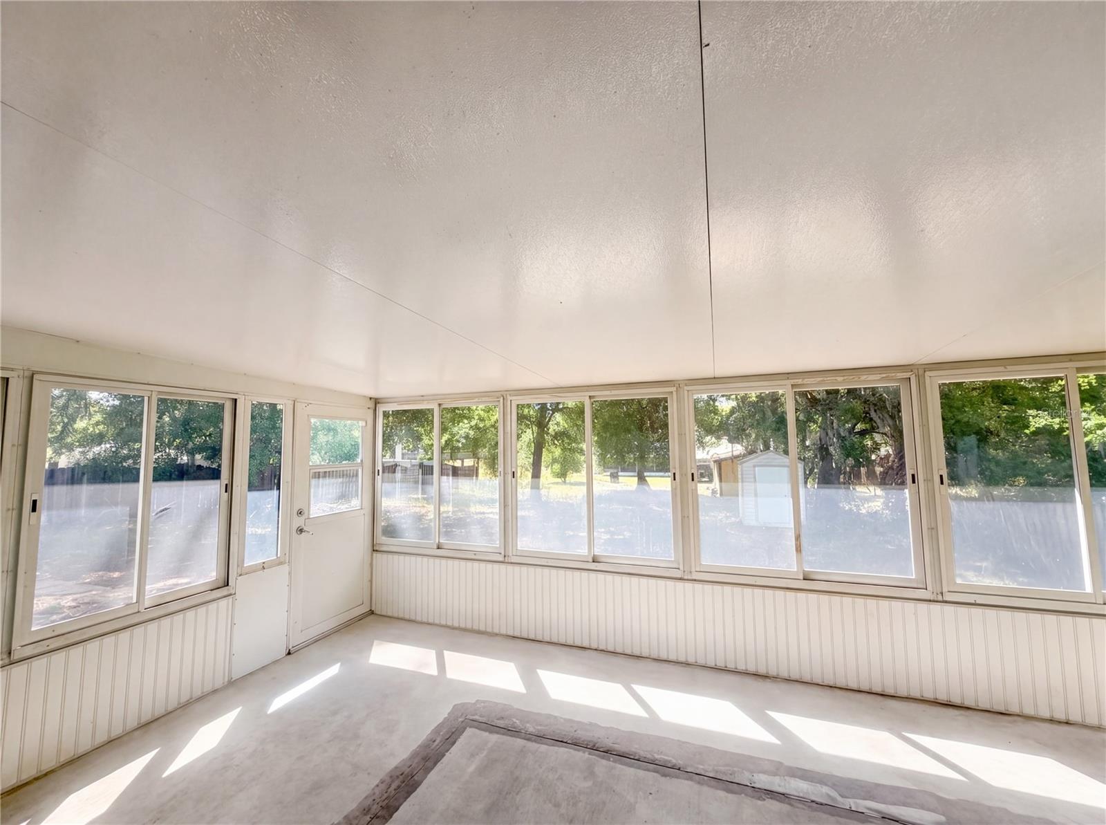 SILVER SPGS SHORES UN 08 - Residential