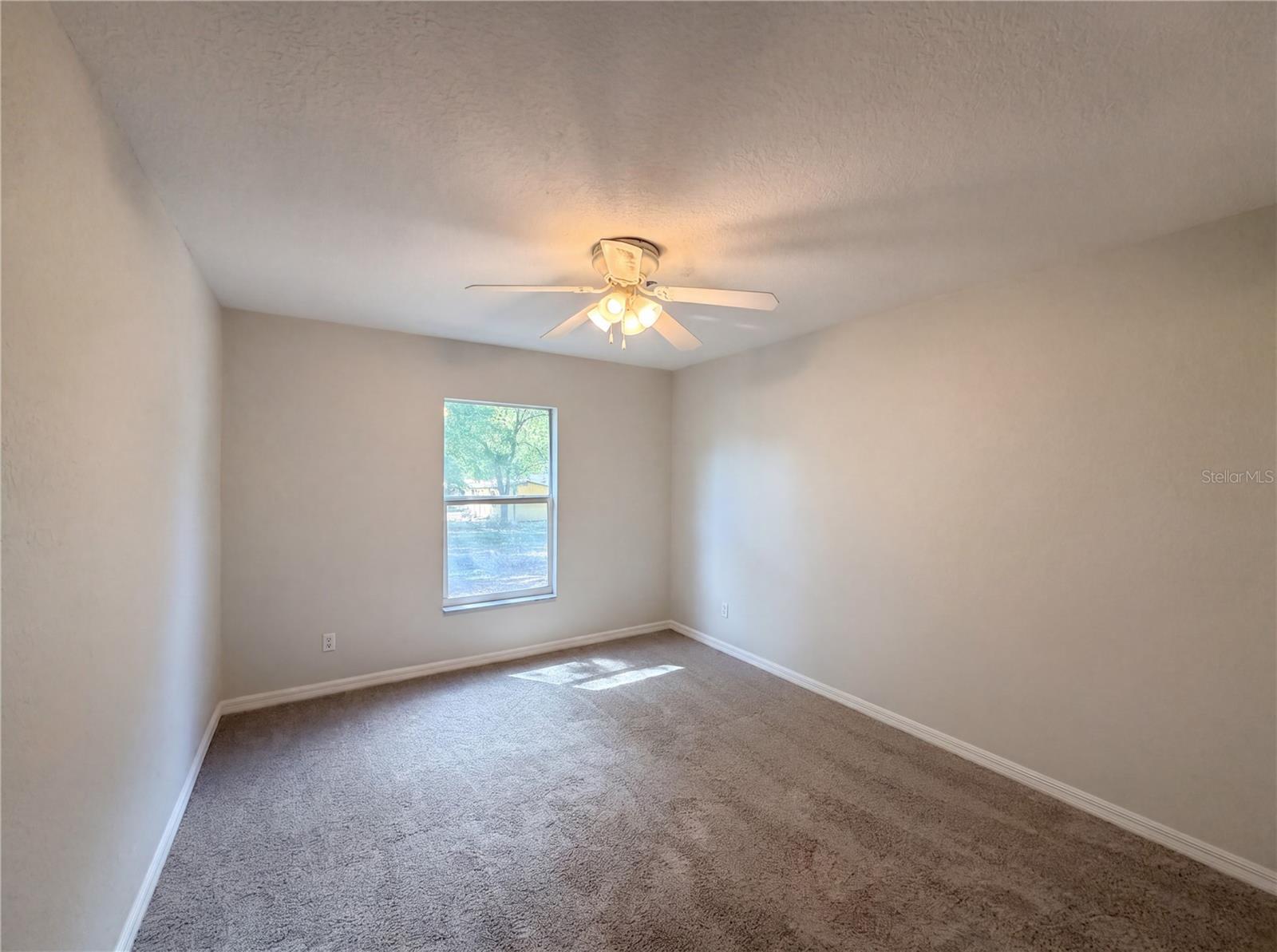 SILVER SPGS SHORES UN 08 - Residential