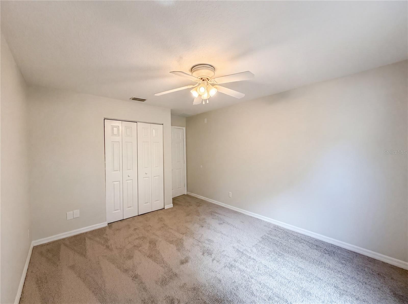 SILVER SPGS SHORES UN 08 - Residential