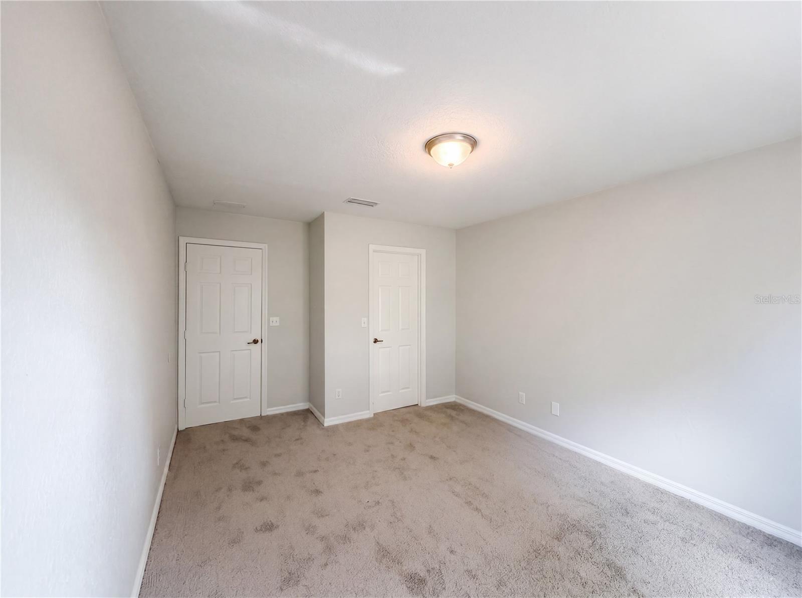 SILVER SPGS SHORES UN 08 - Residential