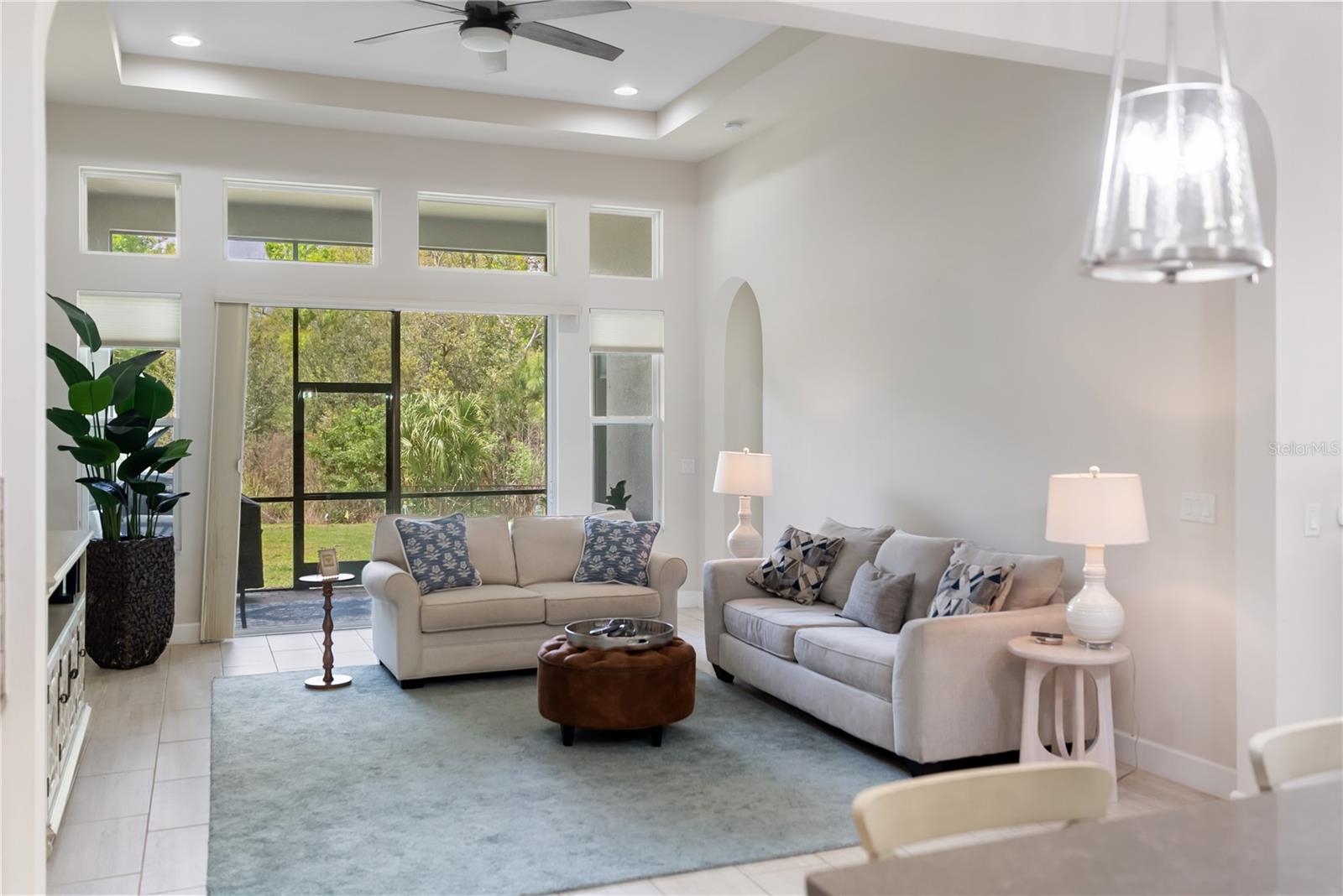 ARBOR GRANDE - Residential