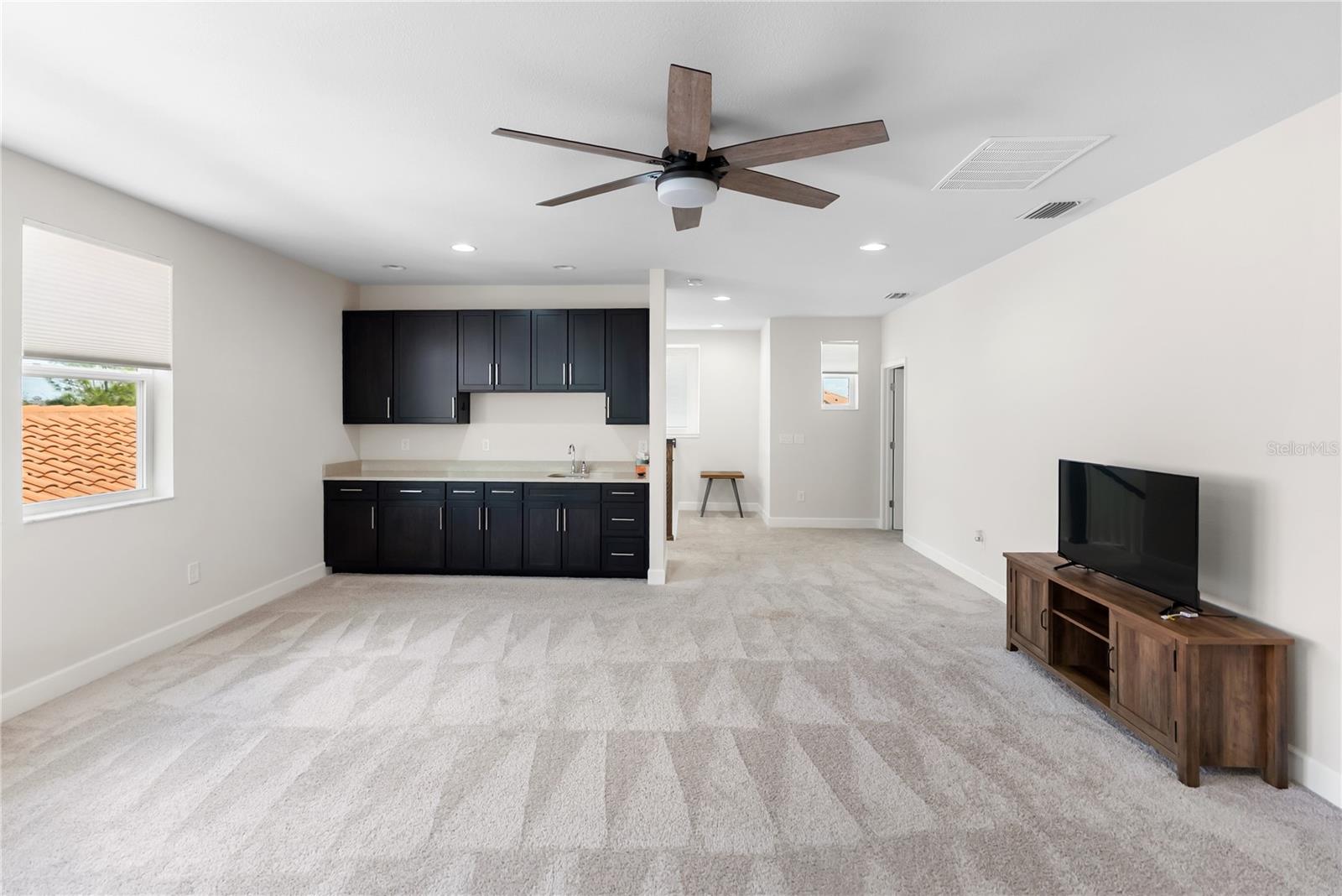 ARBOR GRANDE - Residential