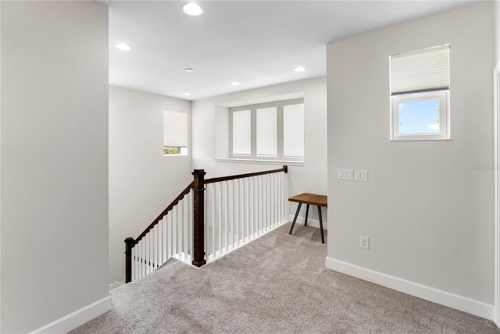 ARBOR GRANDE - Residential