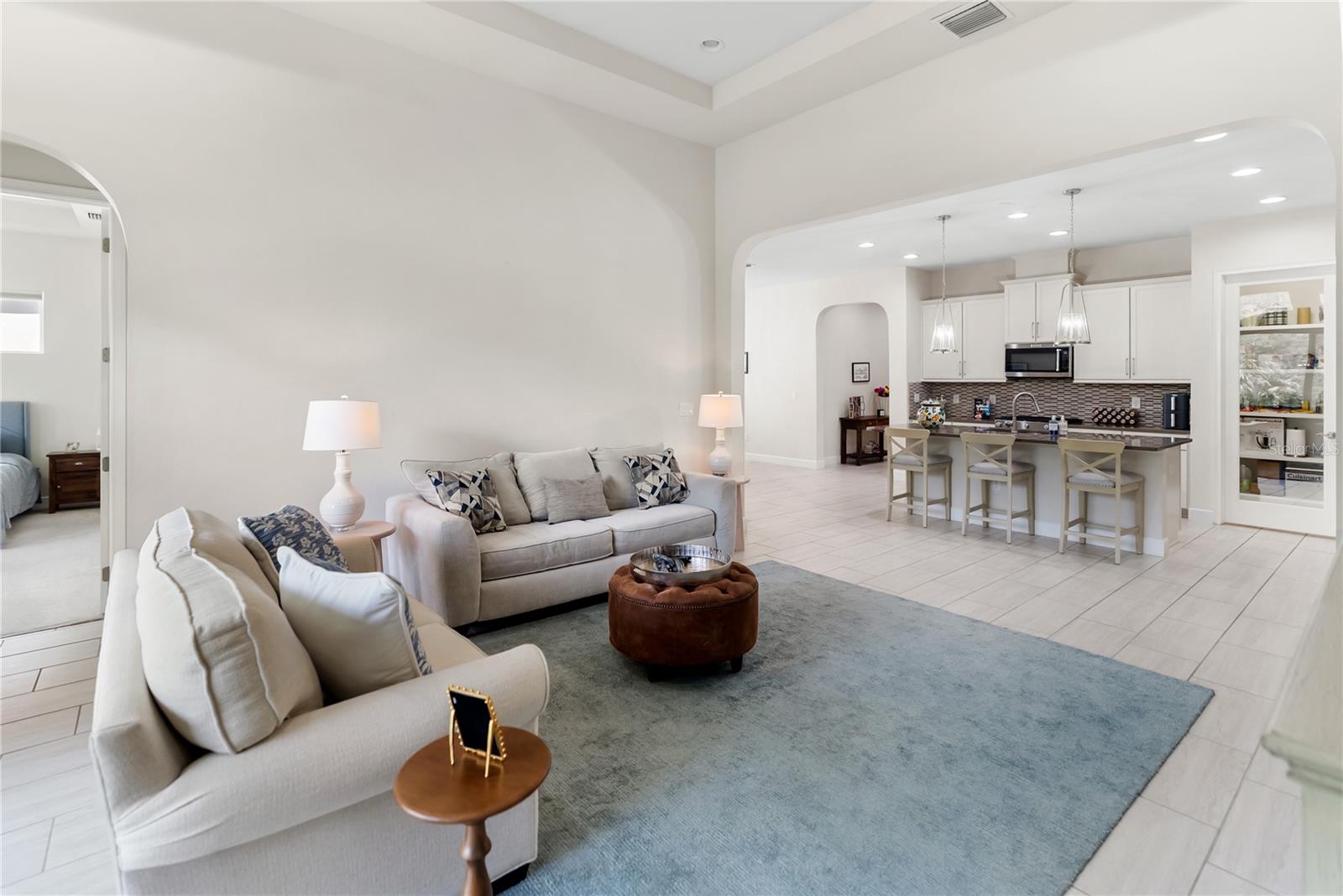 ARBOR GRANDE - Residential