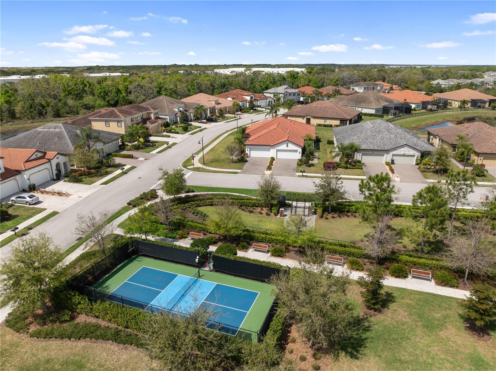 ARBOR GRANDE - Residential