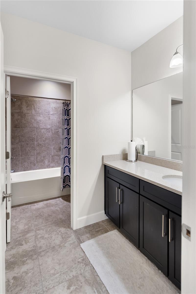 ARBOR GRANDE - Residential