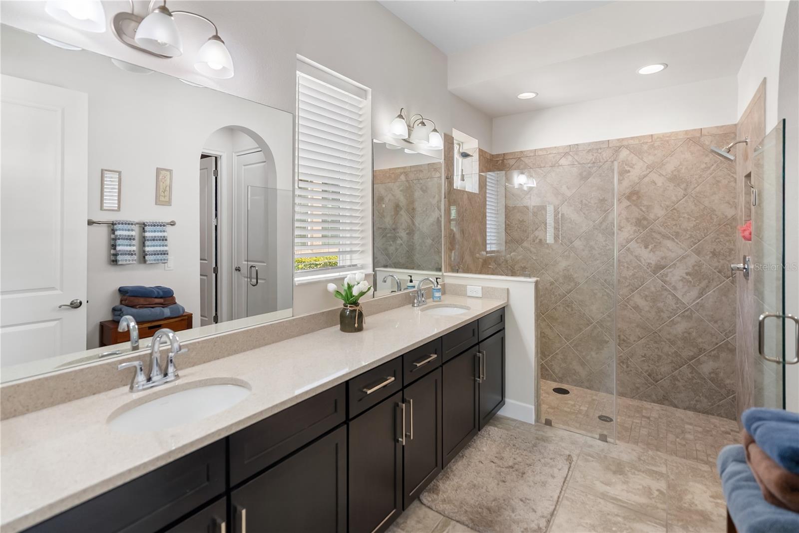 ARBOR GRANDE - Residential