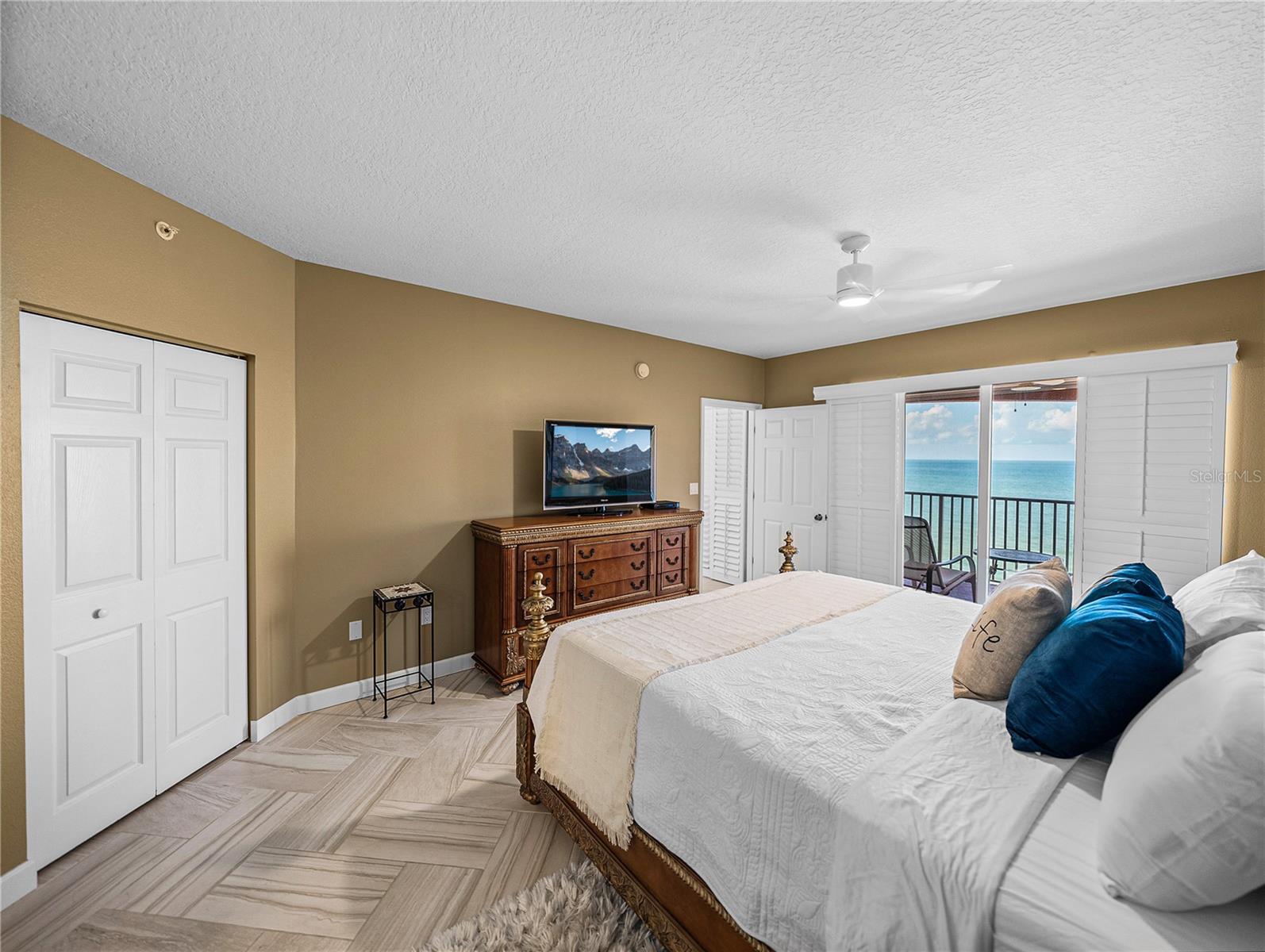 TIDES BEACH CLUB CONDO - Residential