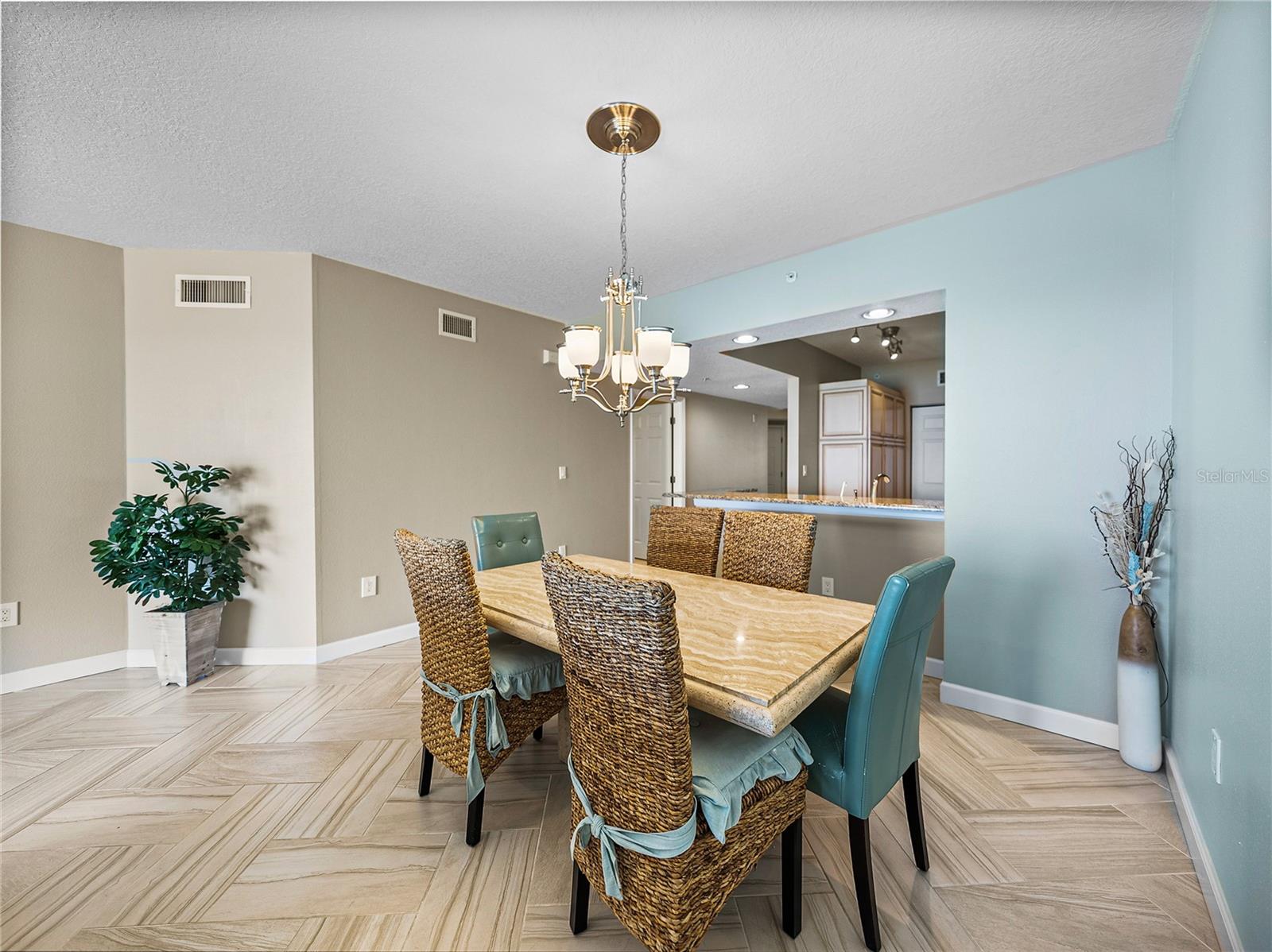 TIDES BEACH CLUB CONDO - Residential