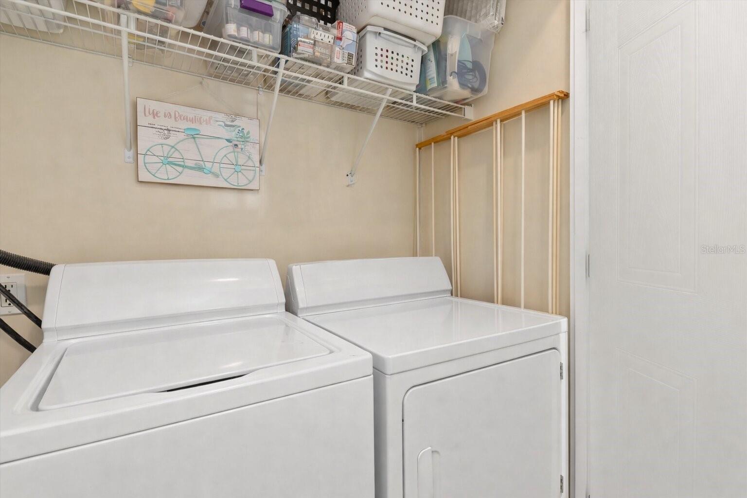 LAZY LAGOON UN 51B - Residential