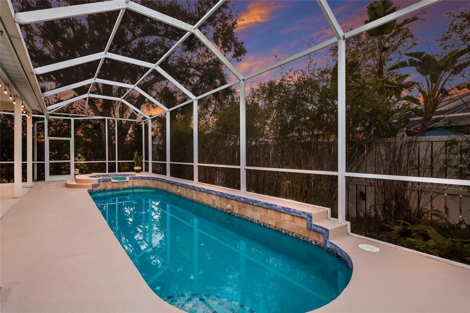 RIVERDALE REV - Residential