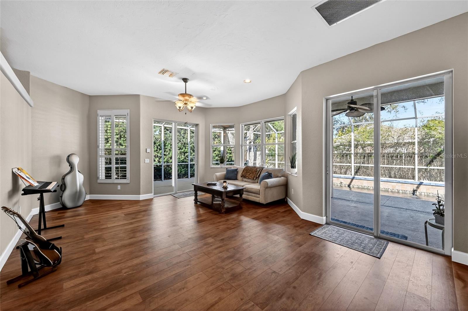 RIVERDALE REV - Residential