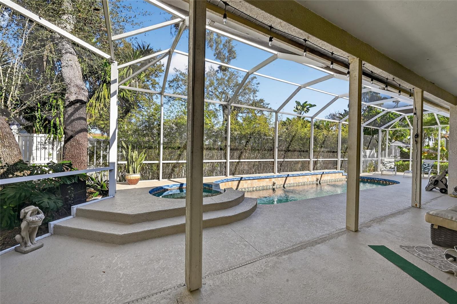 RIVERDALE REV - Residential