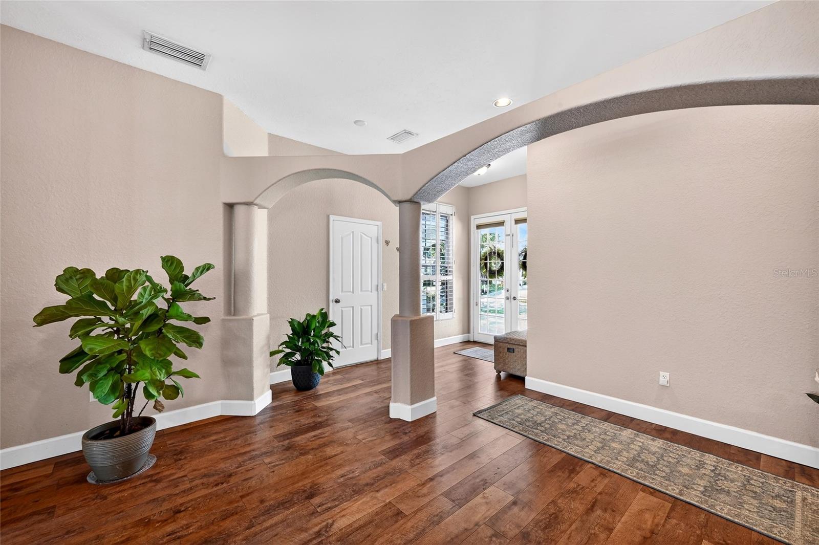 RIVERDALE REV - Residential