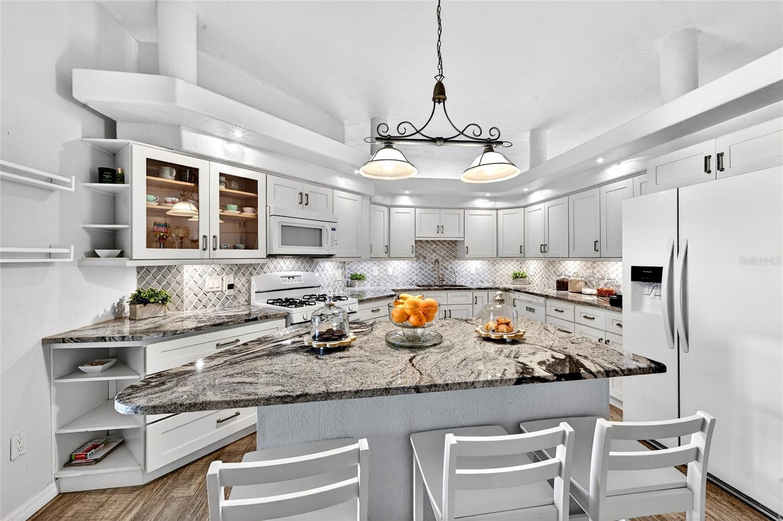 RIVERDALE REV - Residential