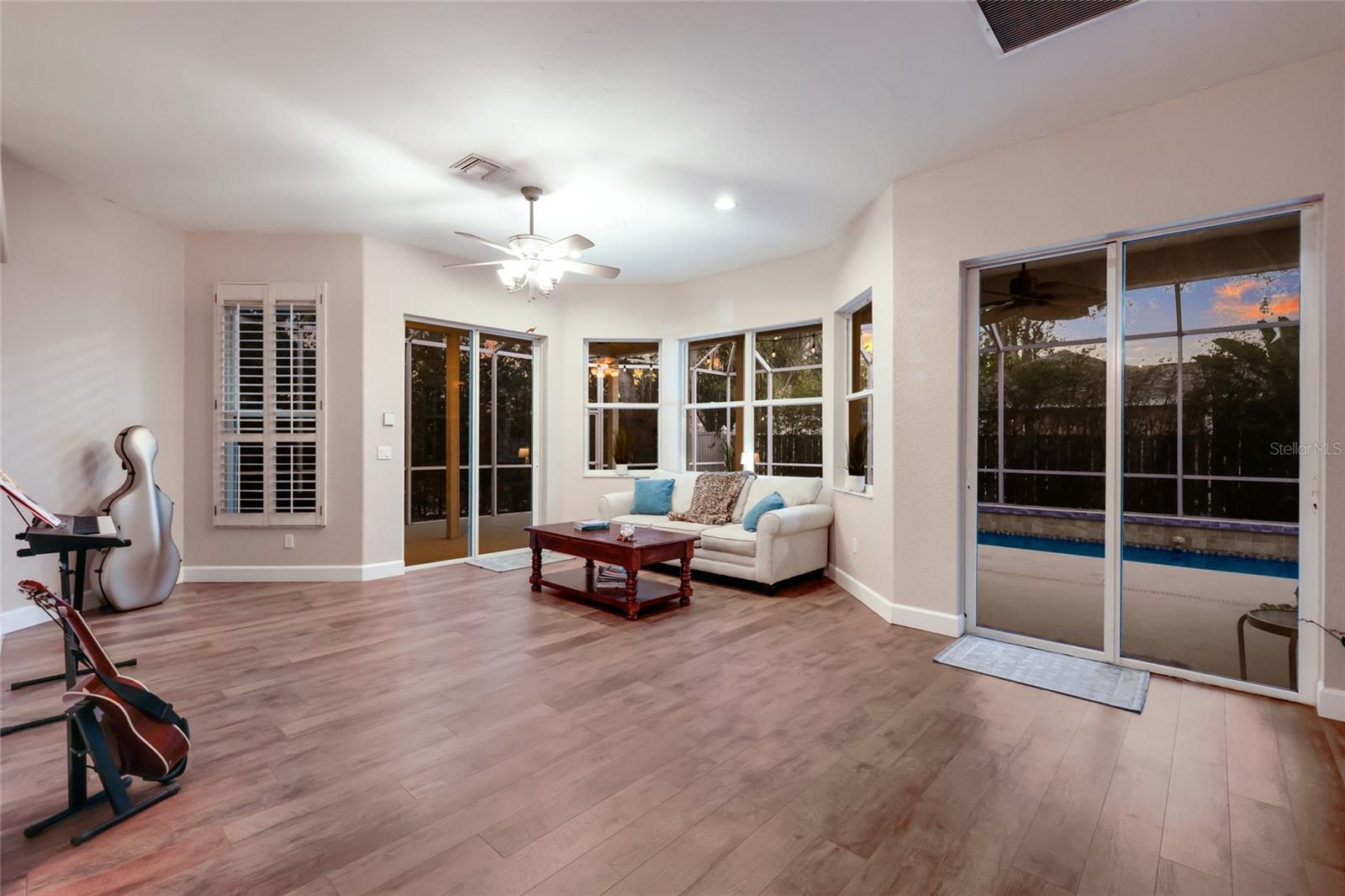 RIVERDALE REV - Residential