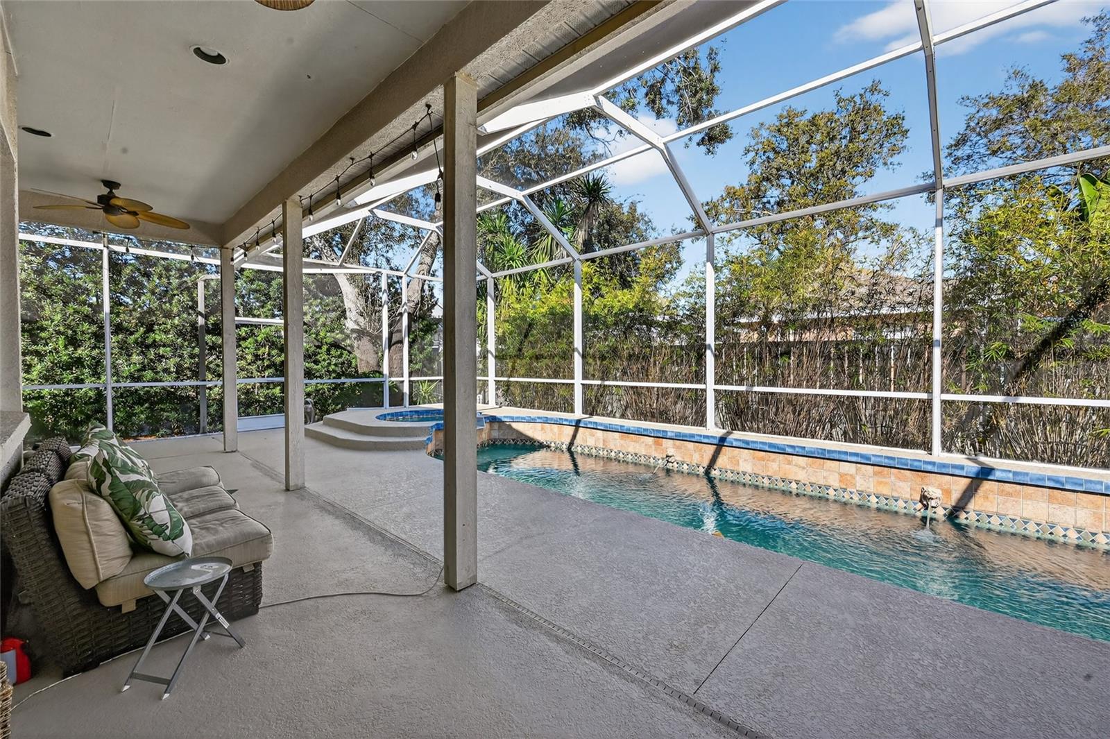 RIVERDALE REV - Residential