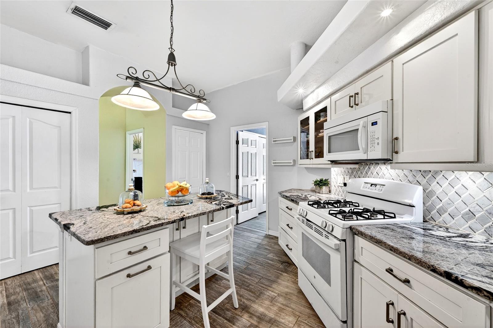 RIVERDALE REV - Residential