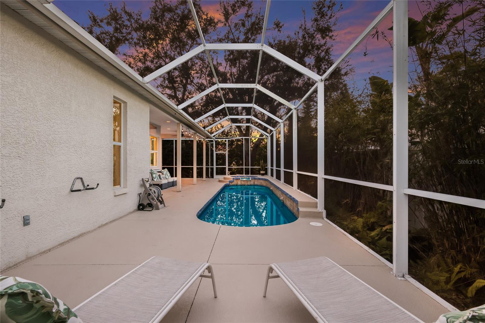 RIVERDALE REV - Residential