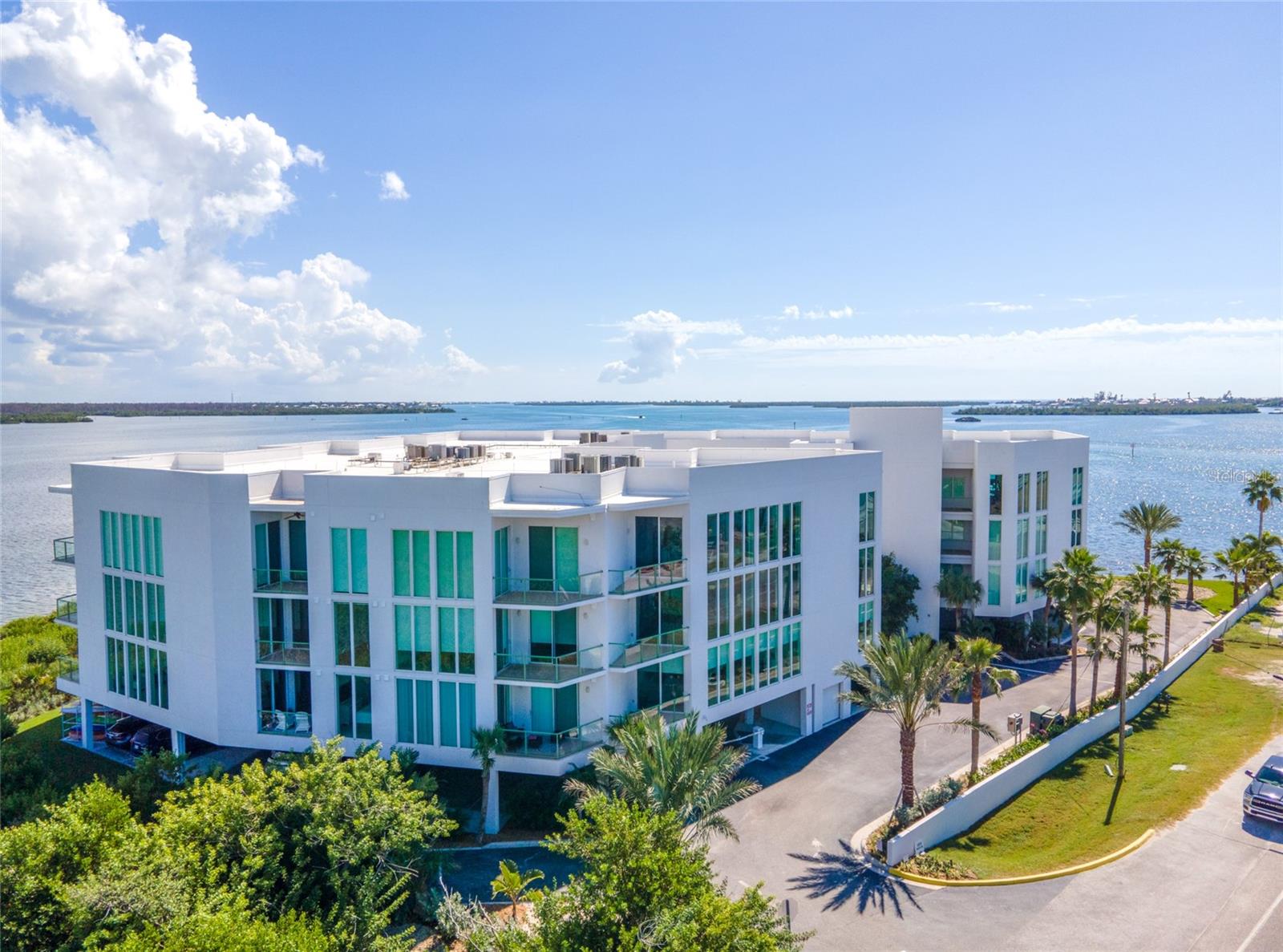 REDFISH KEY VILLAS - Residential