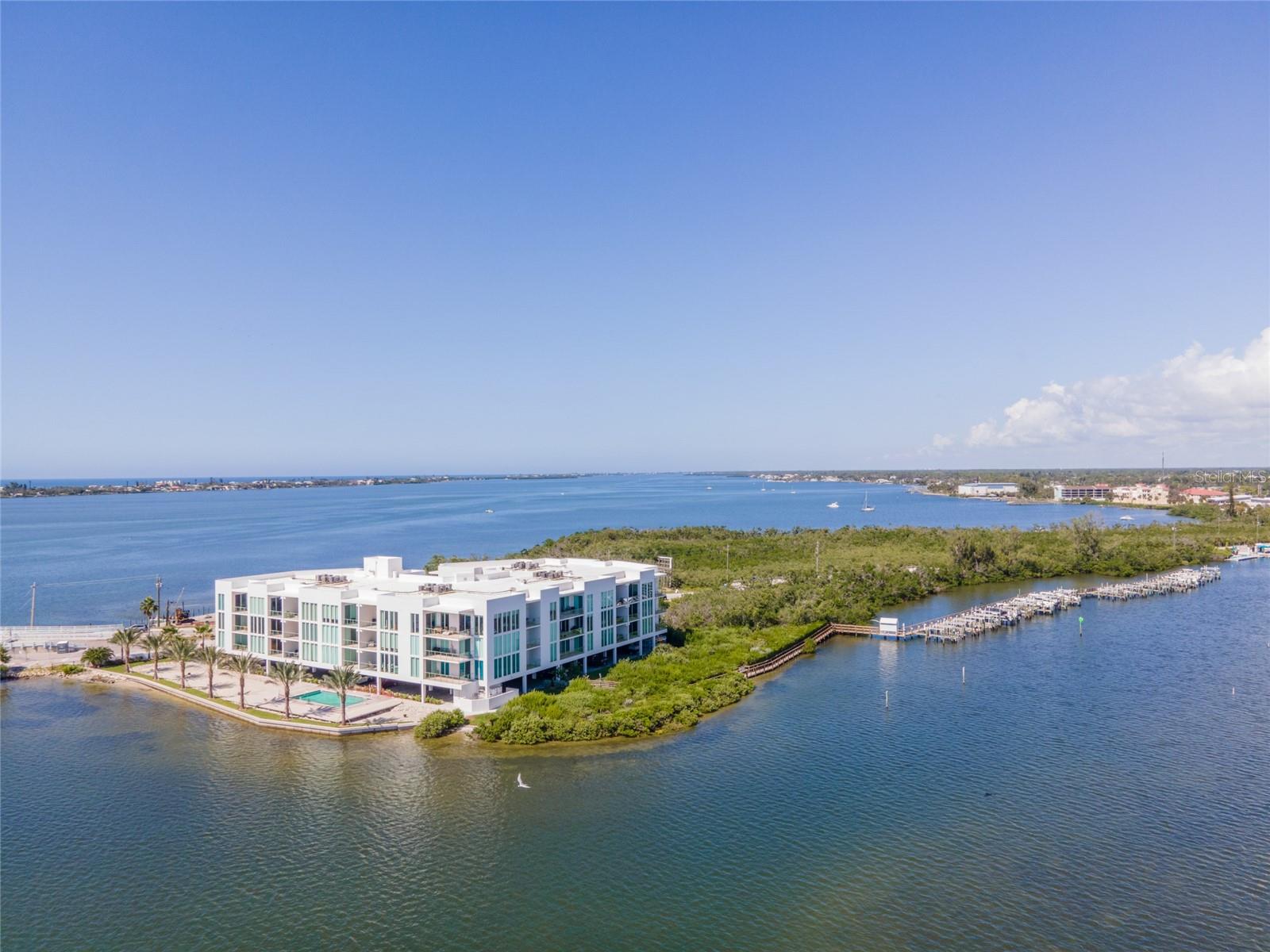 REDFISH KEY VILLAS - Residential