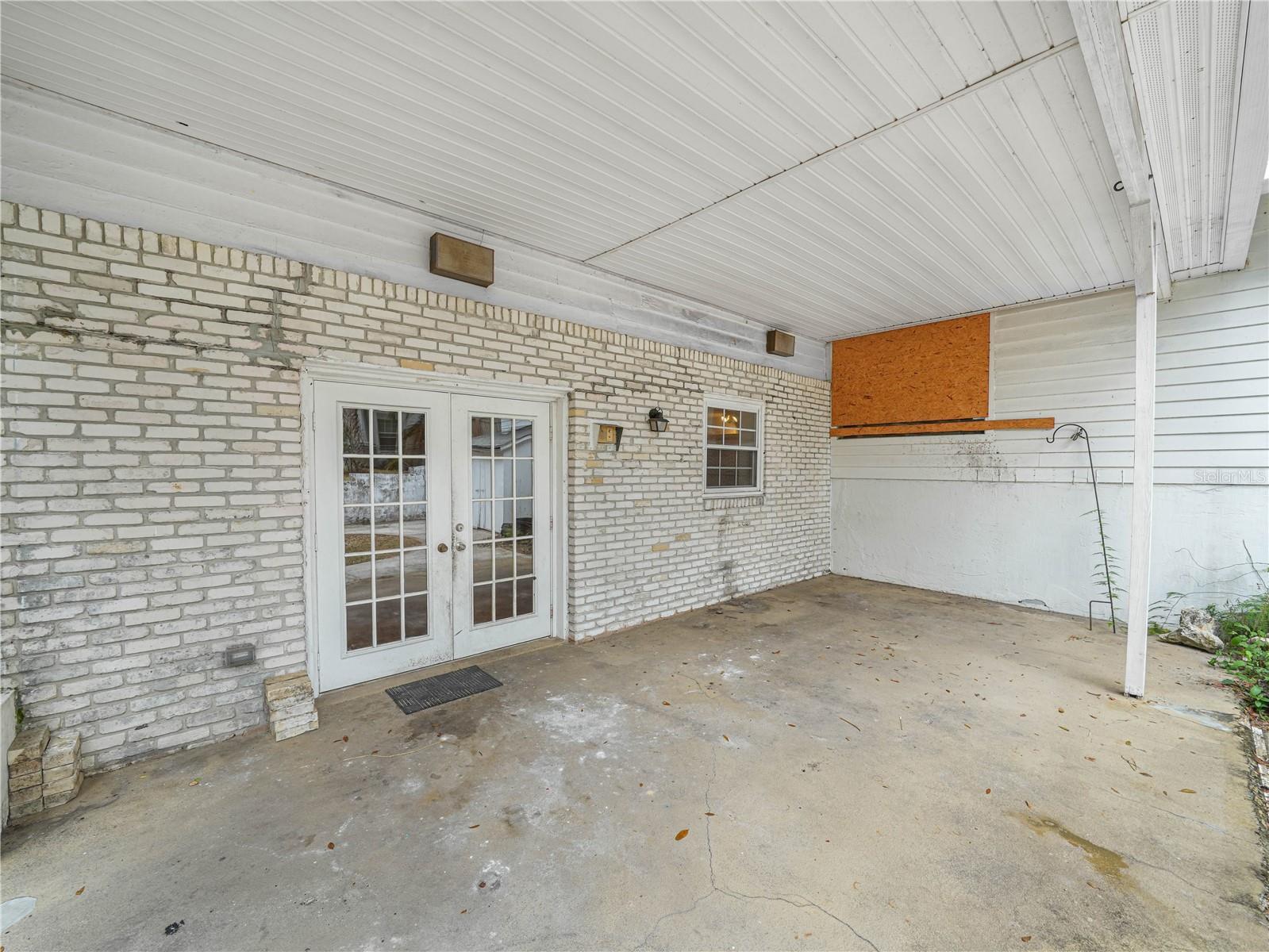 LAKEWOOD - Residential