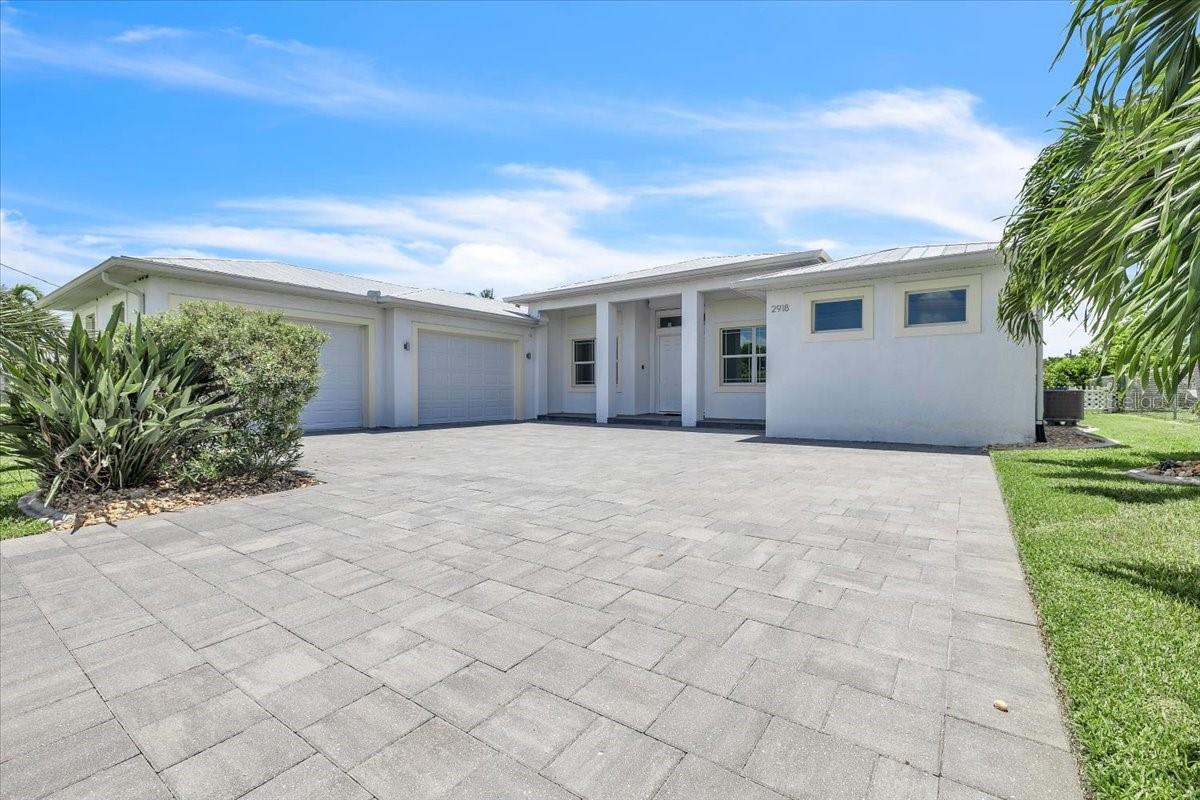 2918 SE 10TH PLACE