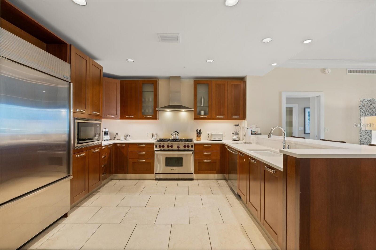 915 SEASIDE DR 405, WEEKS 22-23