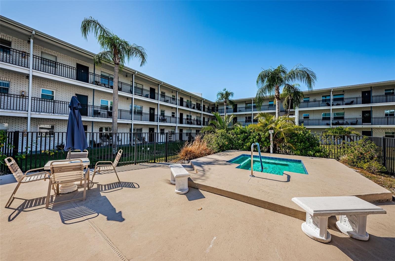 FRENCH QUARTER NORTH CONDO THE - Residential