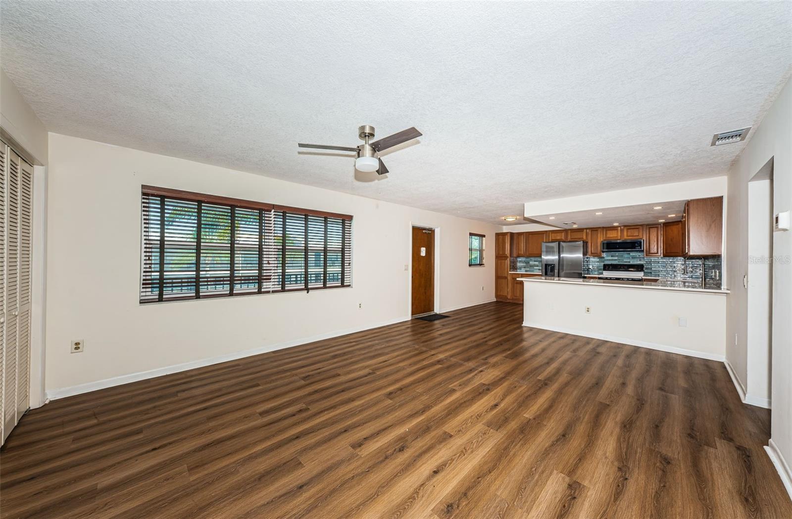 FRENCH QUARTER NORTH CONDO THE - Residential